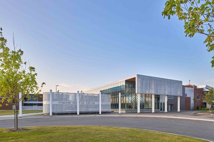 Niagara College Welland Student Commons