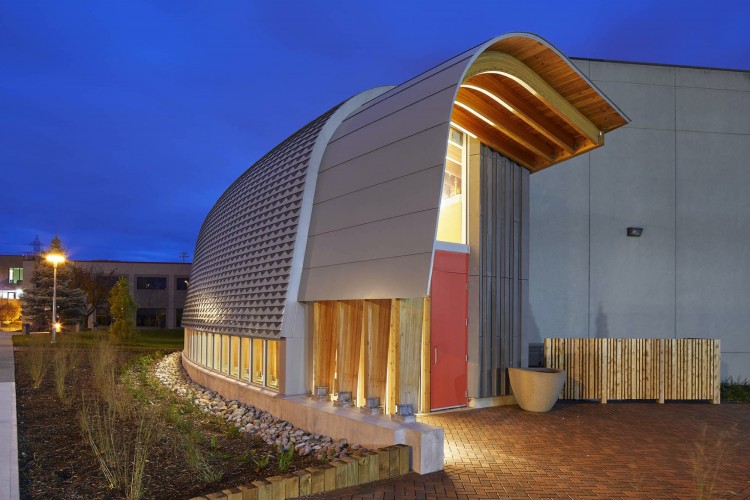 Seneca Polytechnic Odeyto Indigenous Centre