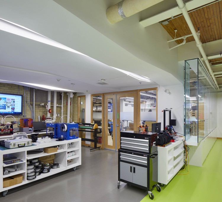 Toronto Metropolitan University FCAD Digital Fabrication Lab