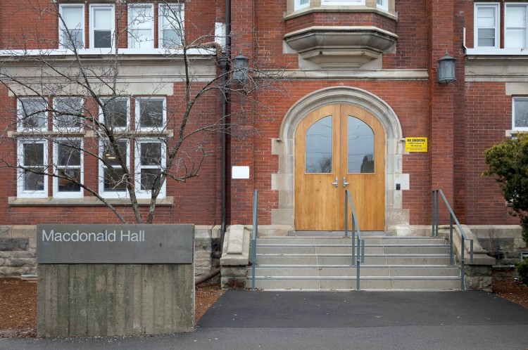 University of Guelph Gordon S. Lang School of Business and Economics