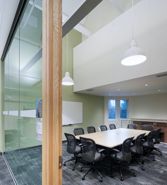 University of Guelph Gordon S. Lang School of Business and Economics