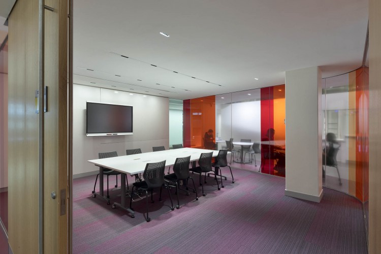 University of Toronto McLennan Physical Laboratories